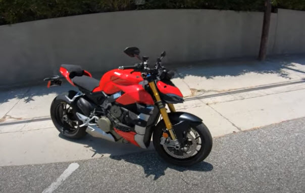 2021 Ducati Streetfighter V4 Review